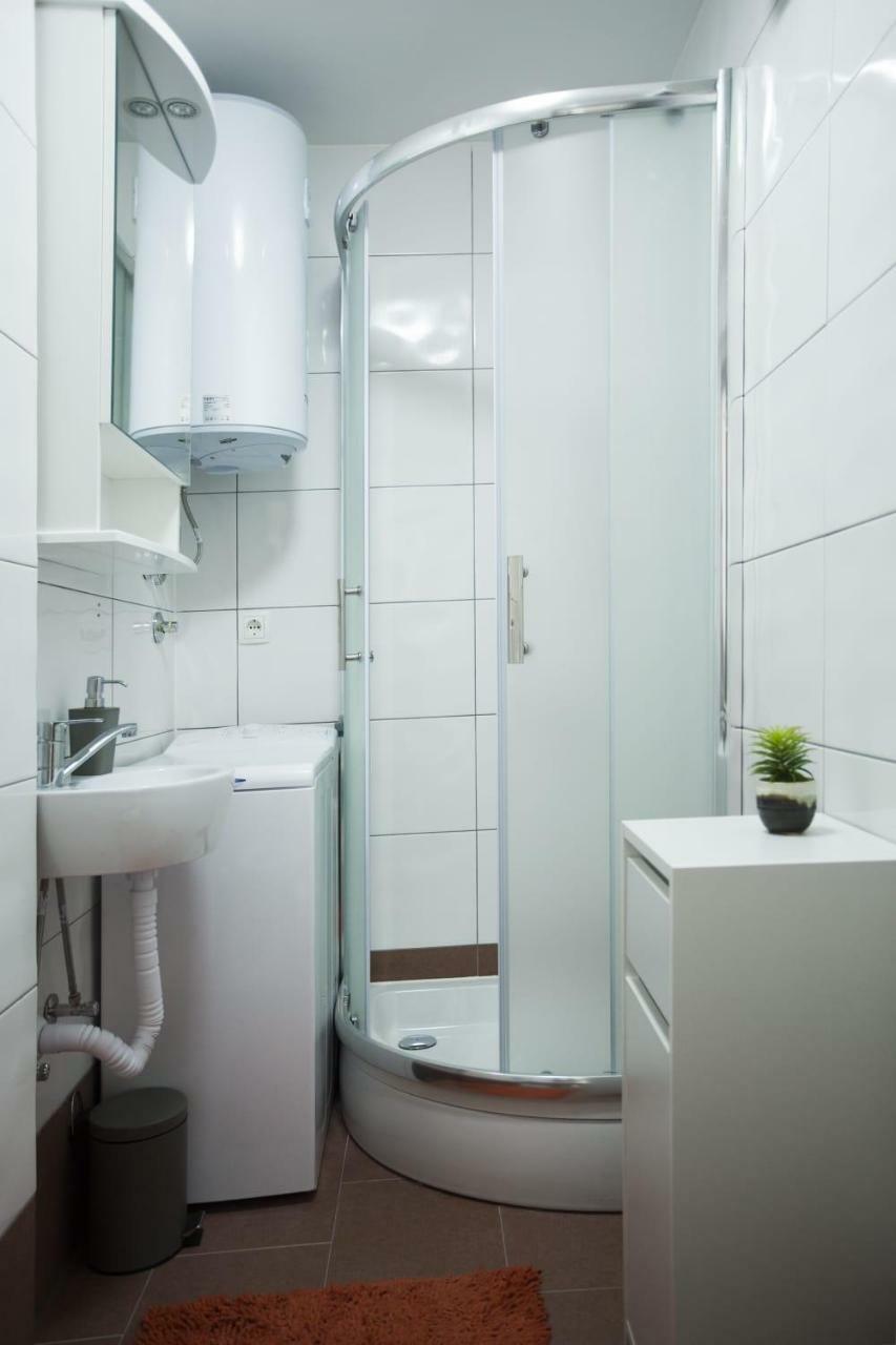 Kaštela Apartman Leona מראה חיצוני תמונה